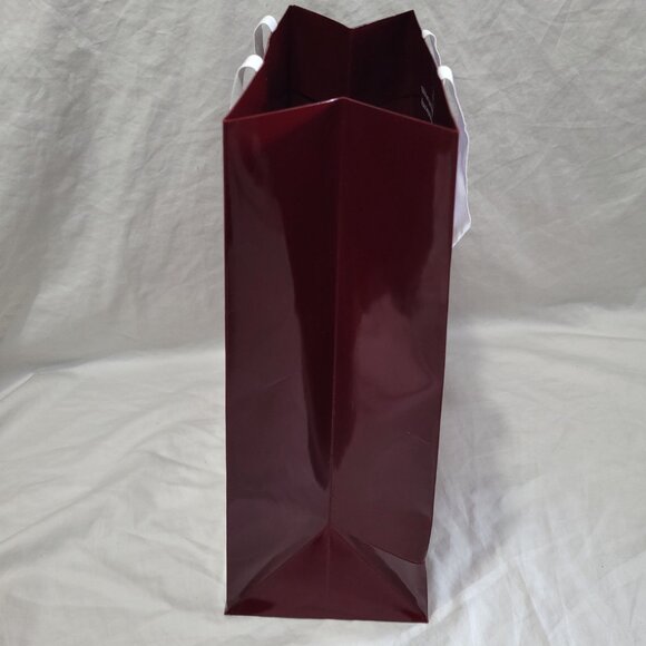 Gucci Red Glossy Gift Bag Reusable Shopping Logo Spell Out Empty 13.75 x 10 in - Picture 7 of 16